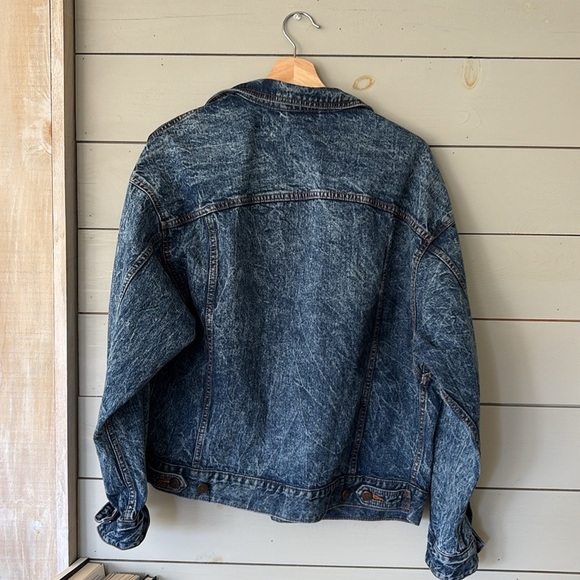 BDG Acid Wash Denim Jacket - Picture 5 of 6